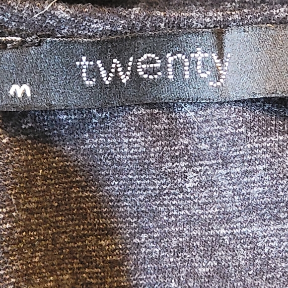 Twenty Dress - Picture 3 of 4